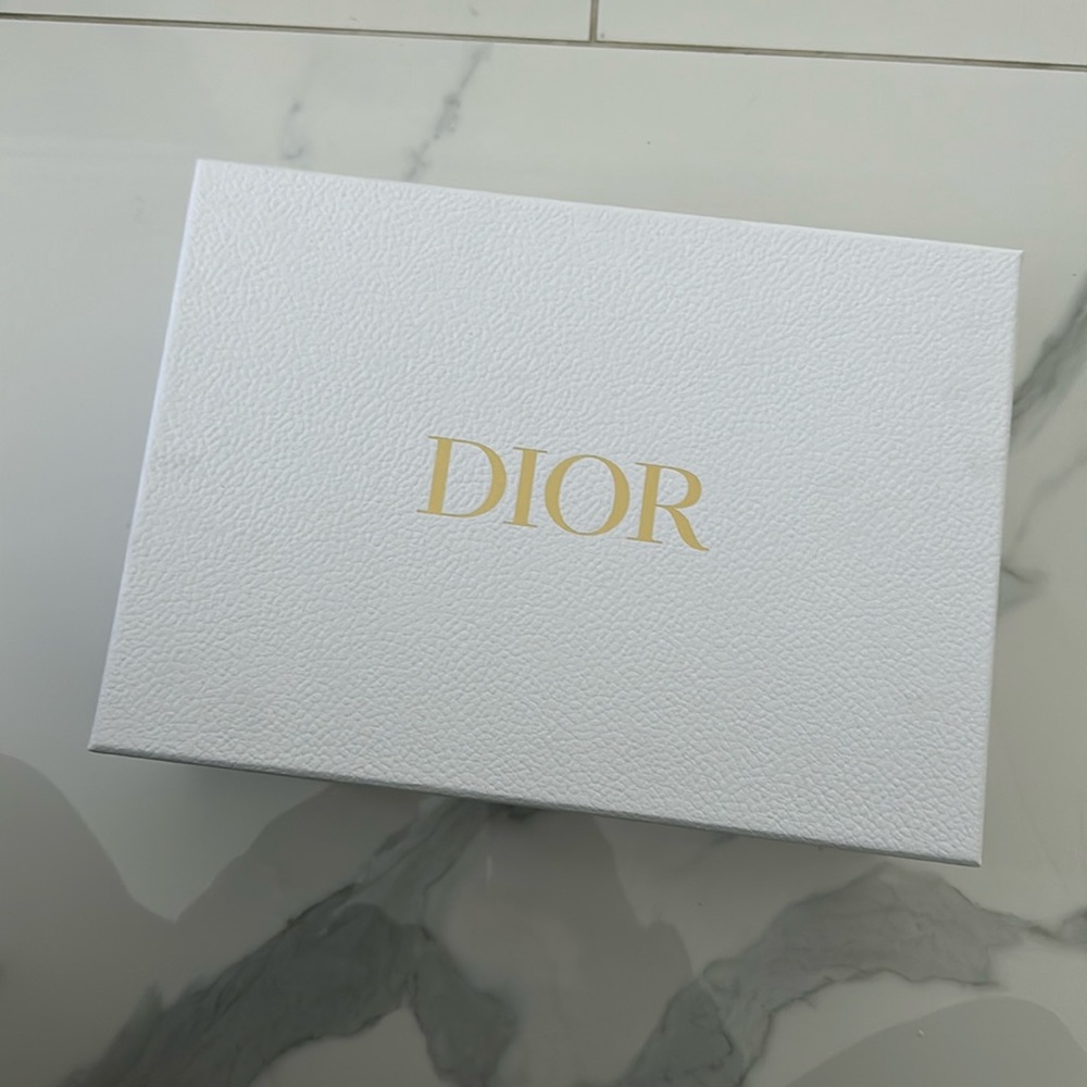 Dior box with ribbon and tissue